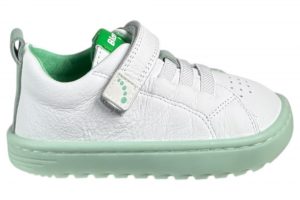 Por qué elegir zapatos Blanditos para tu bebé: beneficios del calzado respetuoso infantil